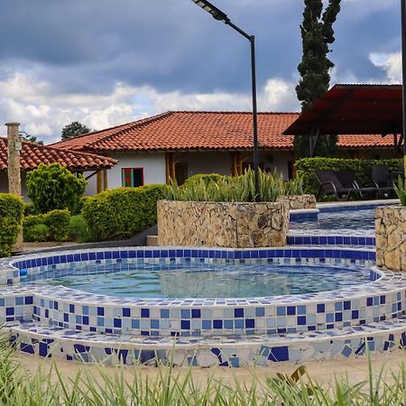 Hotel Parque De Los Arrieros Montenegro Eksteriør bilde