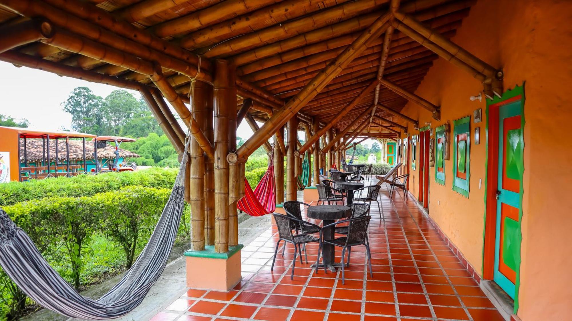 Hotel Parque De Los Arrieros Montenegro Eksteriør bilde