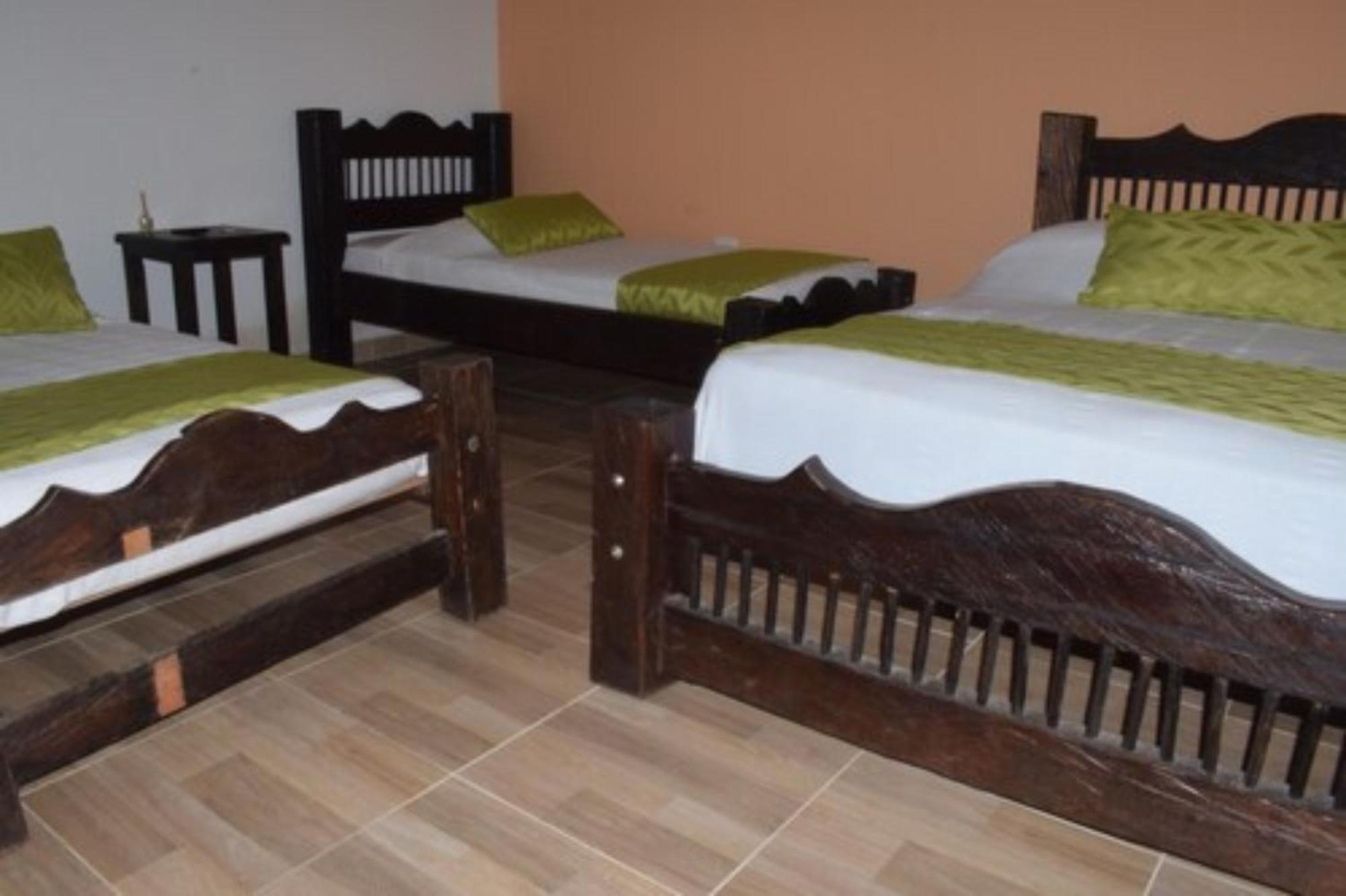 Hotel Parque De Los Arrieros Montenegro Eksteriør bilde