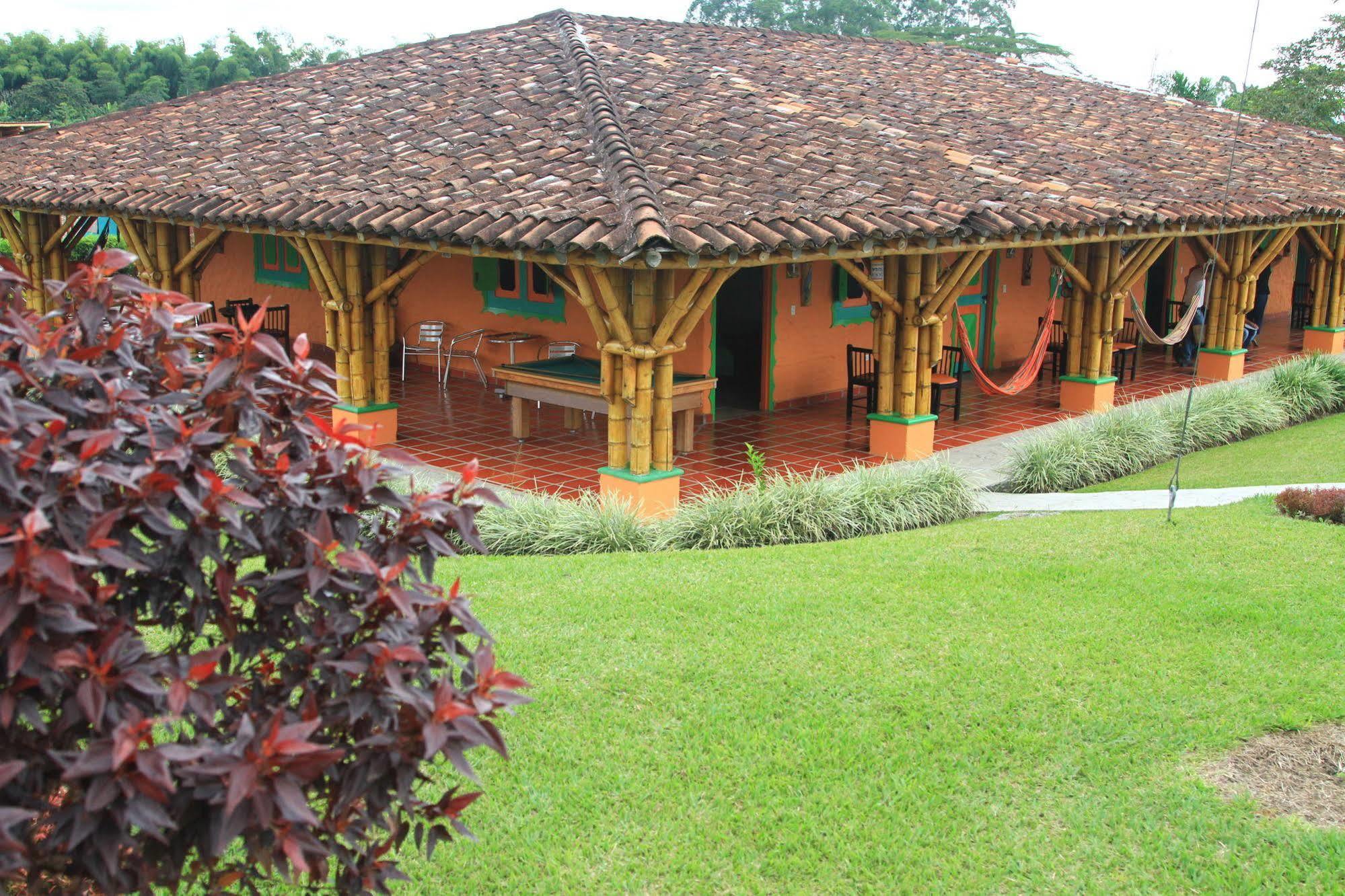 Hotel Parque De Los Arrieros Montenegro Eksteriør bilde